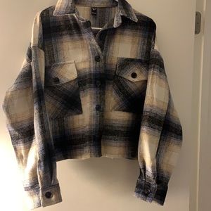 Large cropped plaid shacket